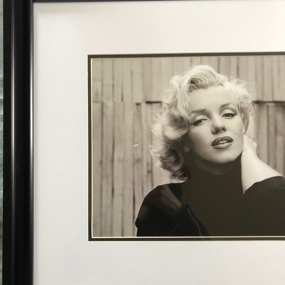 Framed Marilyn Monroe photo